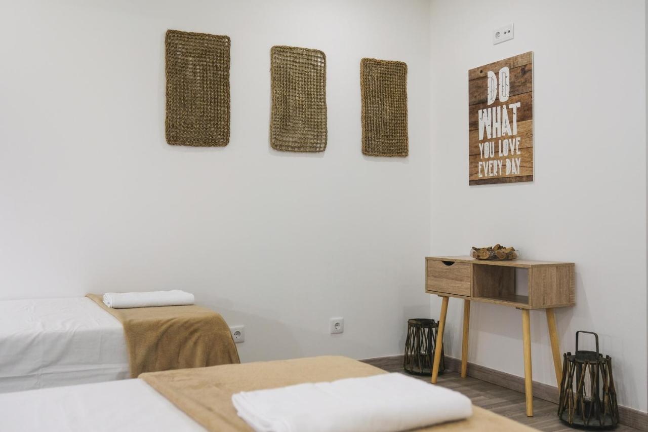 4U Lisbon VI Guesthouse Airport Екстериор снимка