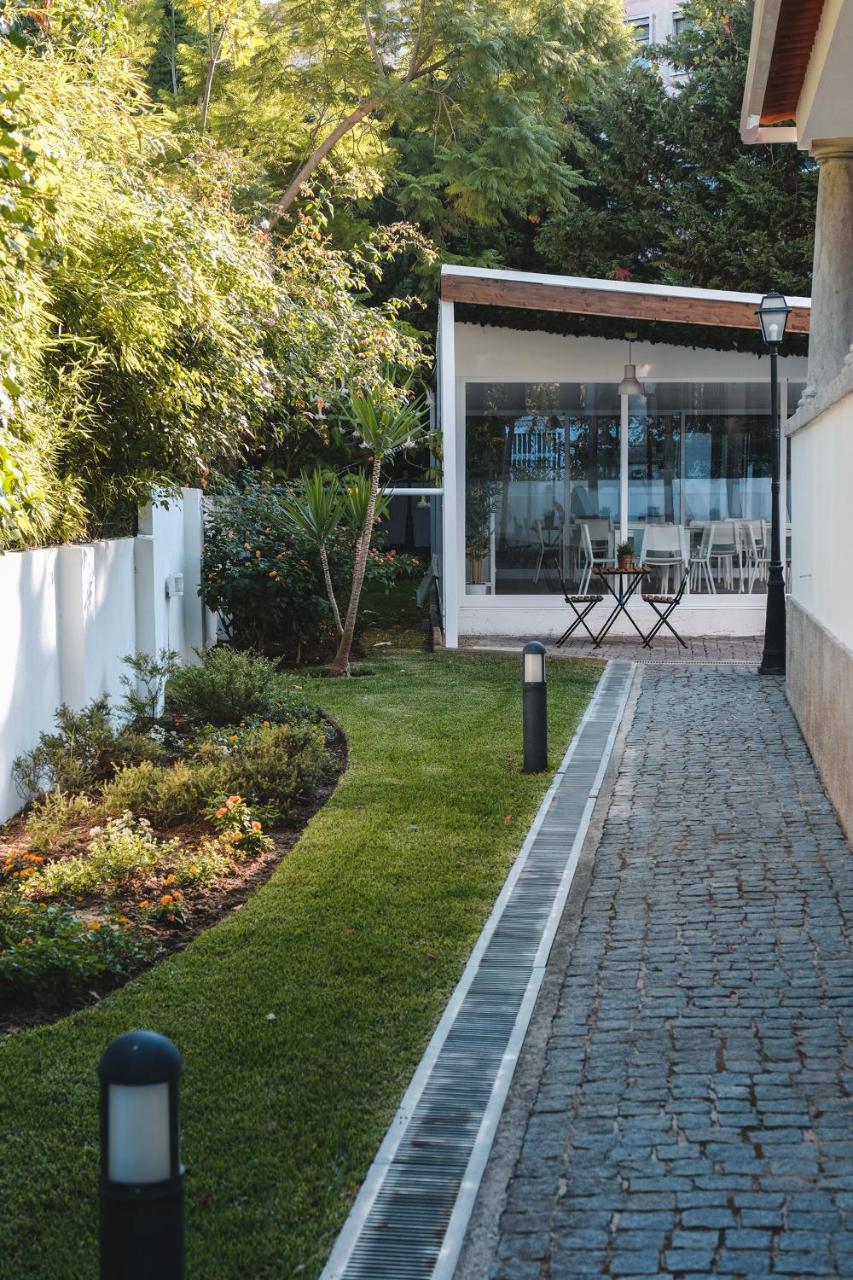 4U Lisbon VI Guesthouse Airport Екстериор снимка